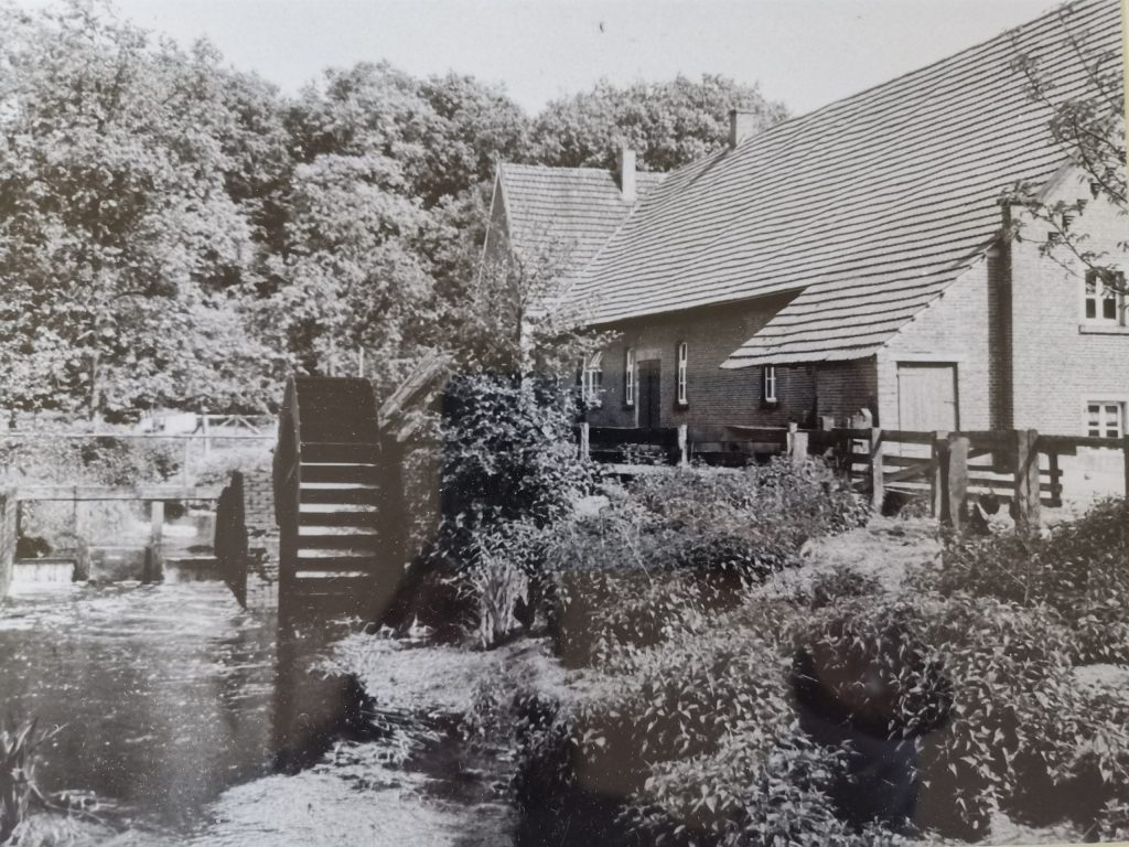 Die Wassermühle in den 70ern fotografiert.